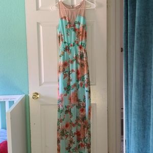 Maxi floral print dress